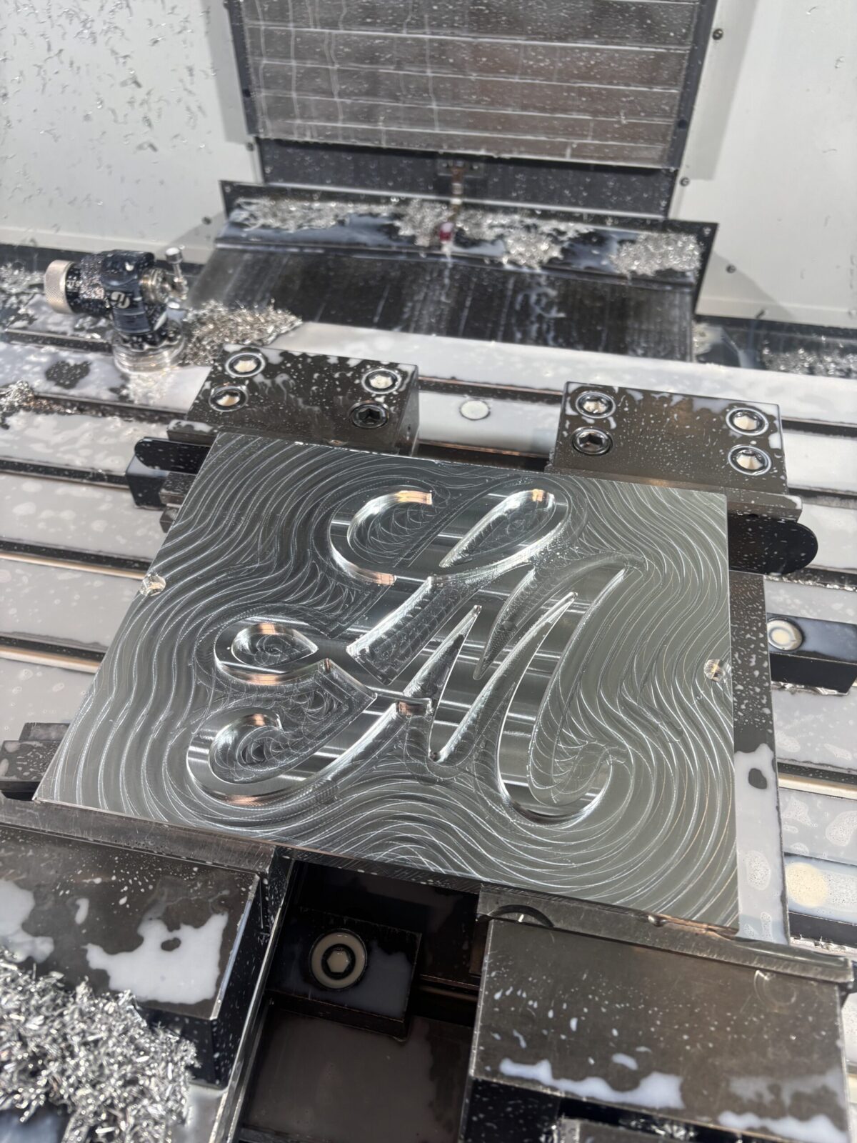 Stemple z aluminium